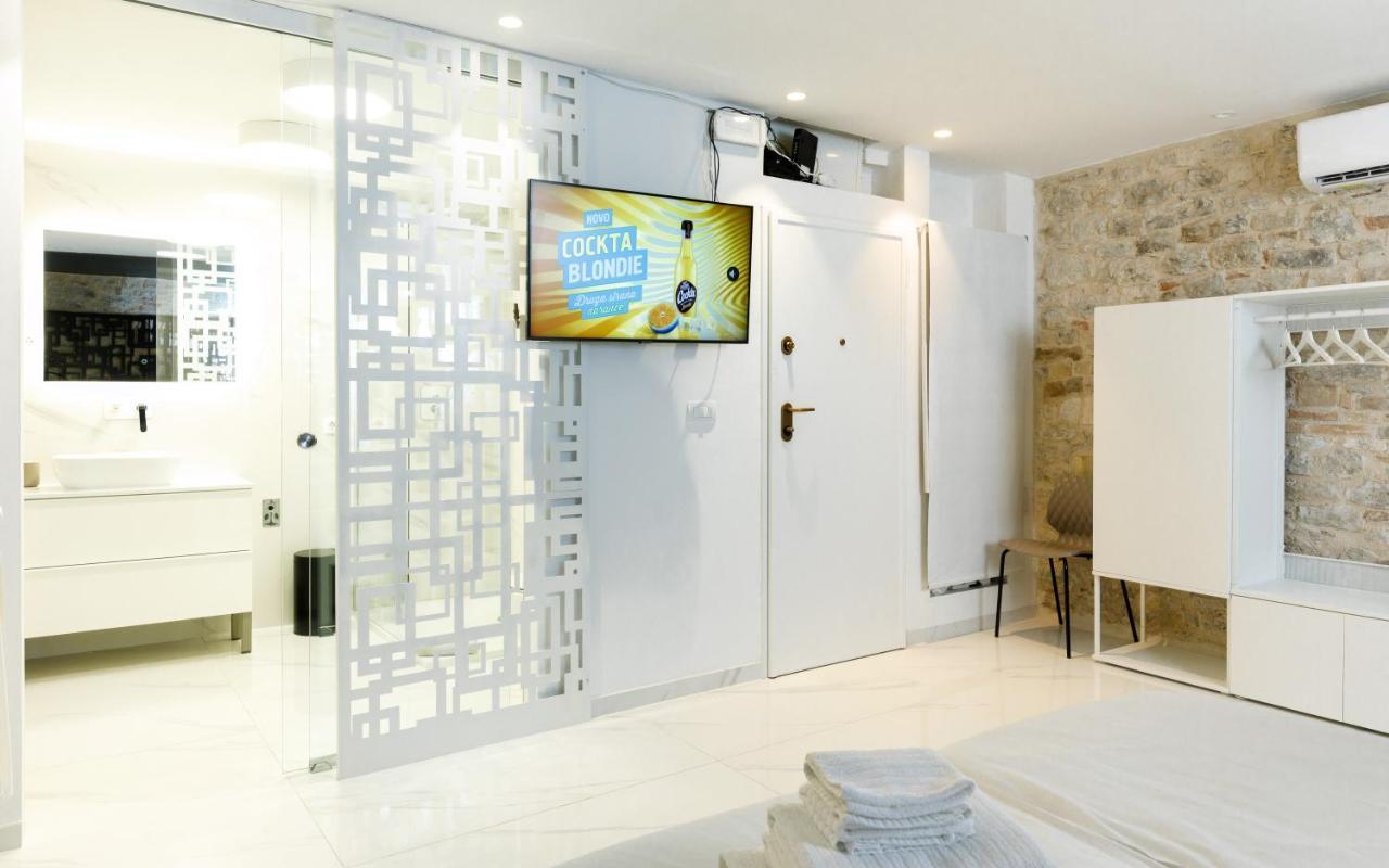 Palace Luxury Room Сплит Экстерьер фото